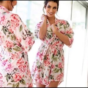 Show Me Your MuMu Pink Floral Robe